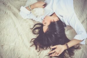 Tidur Nyenyak, Bangun Segar: 7 Tips Santai untuk Kualitas Istirahat Maksimal