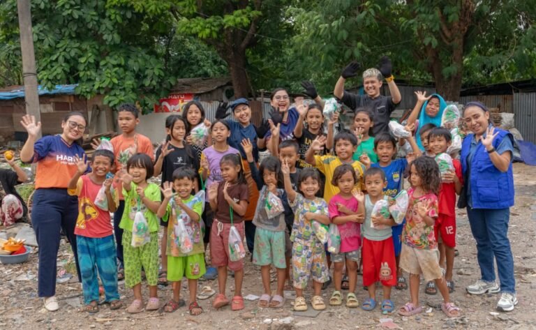 HARRIS Puri Mansion Rayakan 5 Tahun dengan Aksi Sosial dan Dukungan Pendidikan