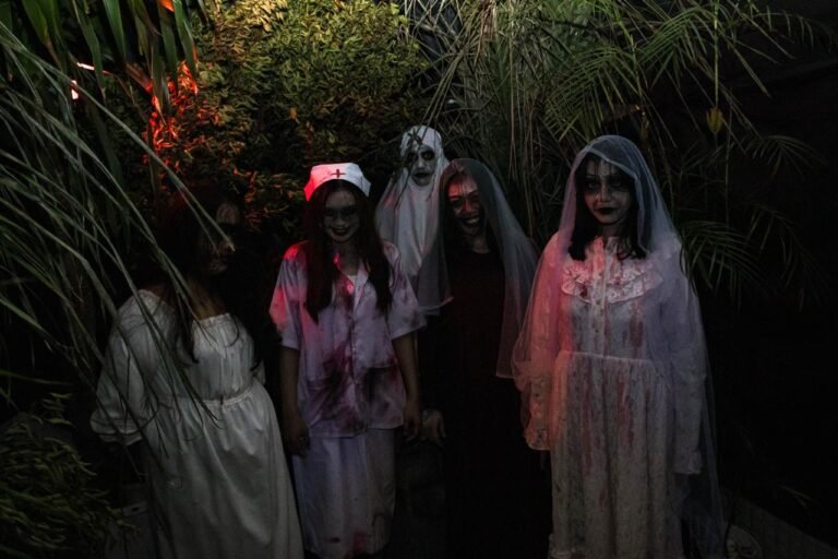 Berani Coba? HARRIS Kelapa Gading Hadirkan Makan Malam dan Labirin Berhantu Paling Seram di Jakarta Utara!