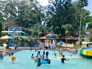 Karang Setra Waterland: Legenda Kolam Renang Bandung yang Tak Lekang oleh Waktu