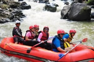 Seru-Seruan Bareng Alam di Epic Outbound Sentul: Retreat, Rafting, dan Games Seru dalam Satu Tempat!