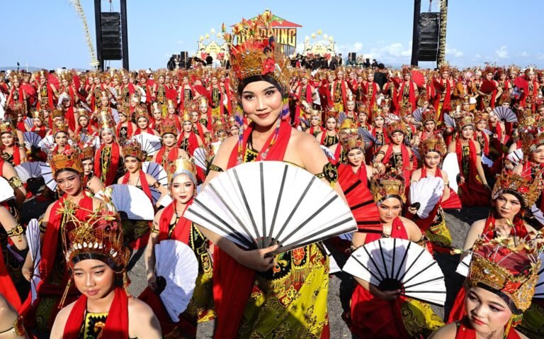Tari Gandrung: Pesona Banyuwangi yang Menyatukan Budaya, Alam, dan Syukur