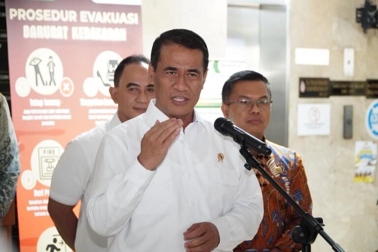 Usai Sertijab, Mentan/Kabapanas Amran Geber Jurus Pengendalian Harga Pangan Pokok Strategis