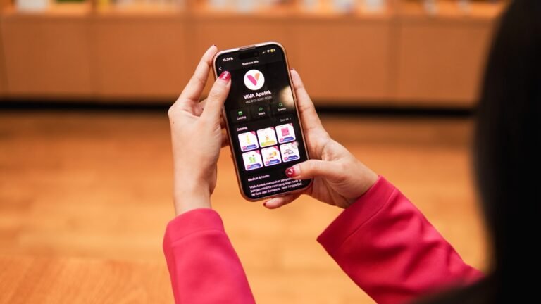 VIVA Apotek Luncurkan Layanan WhatsApp Commerce Express: Pesan Obat Sampai Dalam 1 Jam