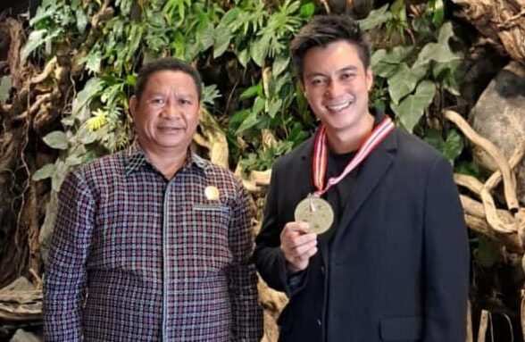 Baim Wong Raih Penghargaan LEPRID atas Konsistensi dan Standar Kualitas Perfilman Indonesia