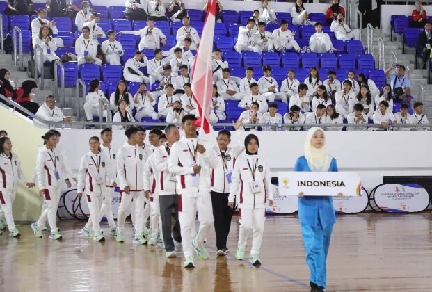 Kontingen Indonesia Tampil Penuh Semangat di Opening Ceremony ASEAN School Games 2025
