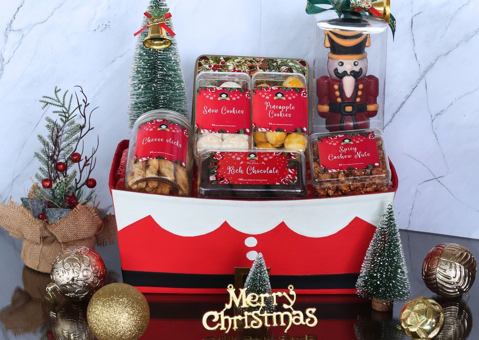 Season of Giving: Hotel Ciputra Jakarta Luncurkan Hampers Premium untuk Akhir Tahun