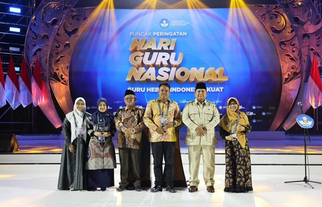 Presiden Prabowo Tegaskan Peran Sentral Guru pada Puncak Hari Guru Nasional 2025