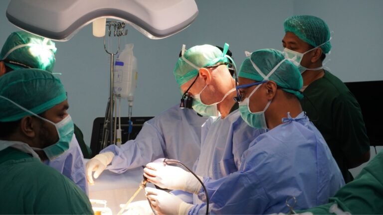 Terdepan dalam Bedah Jantung di Indonesia, Siloam Heart Hospital Perkuat Kompetensi Medis melalui Kolaborasi Internasional