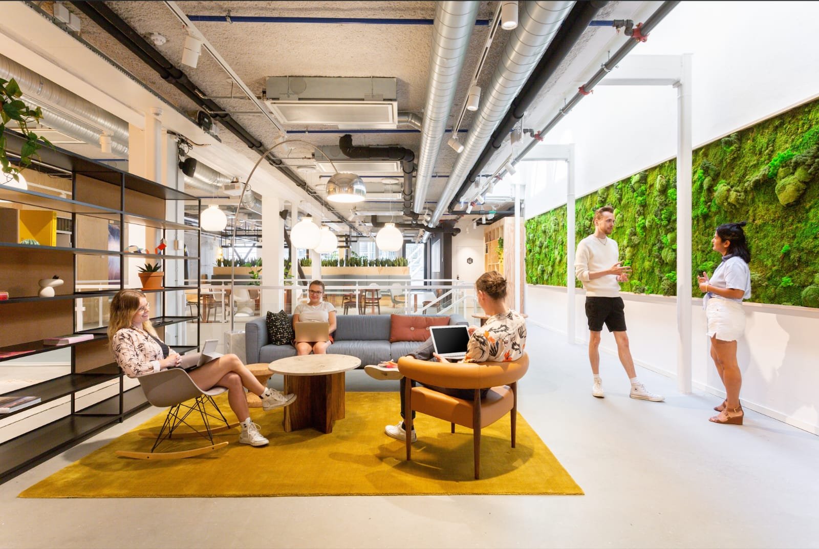 Tren Dunia Kerja 2026: Teknologi, AI, Fleksibilitas, dan Masa Depan Tenaga Kerja