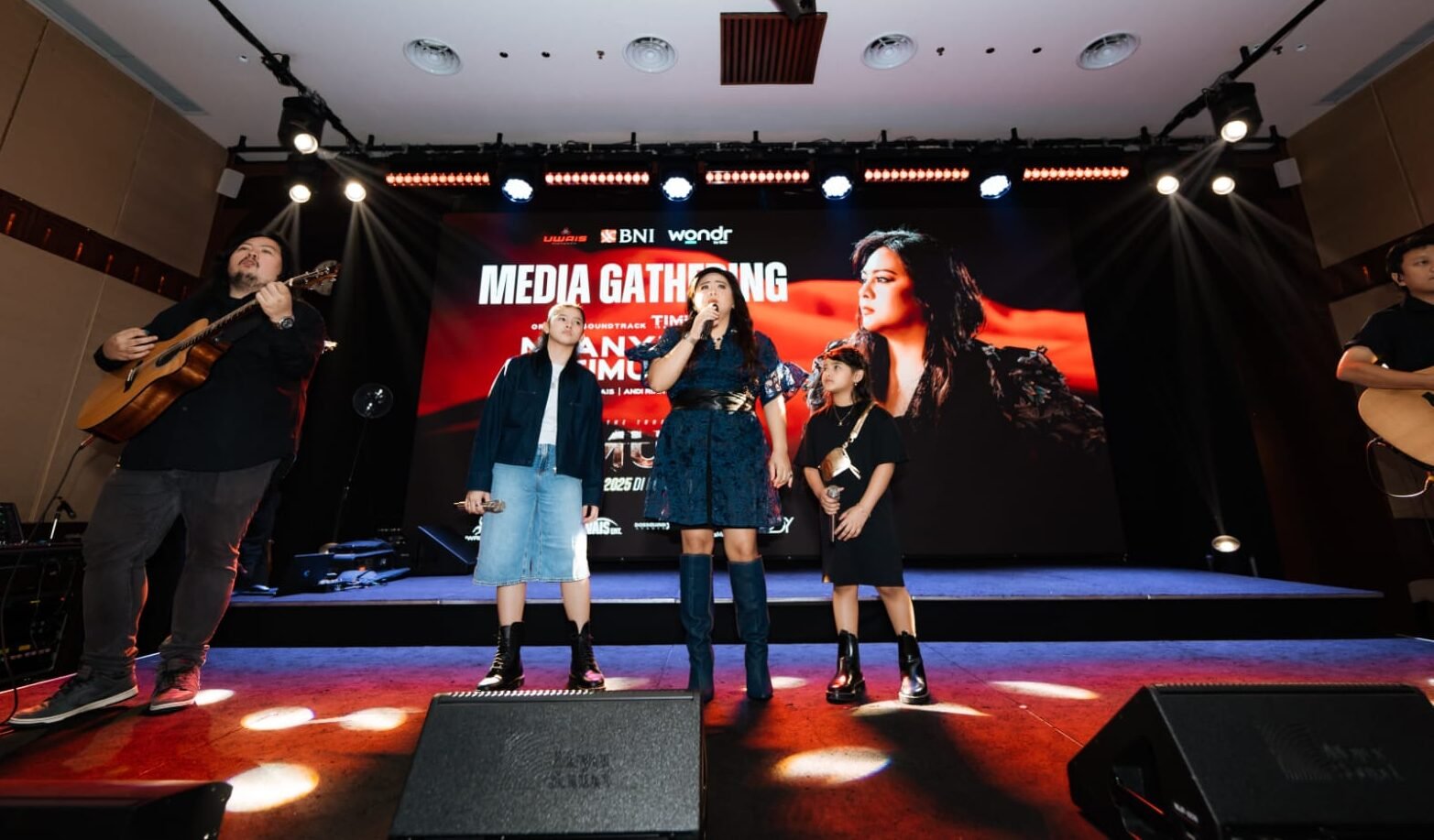 Uwais Pictures & Allodya Music Rilis MV “Nyanyian Timur”, Kolaborasi Epik dengan Teknologi XR dan Orkestra Andi Rianto