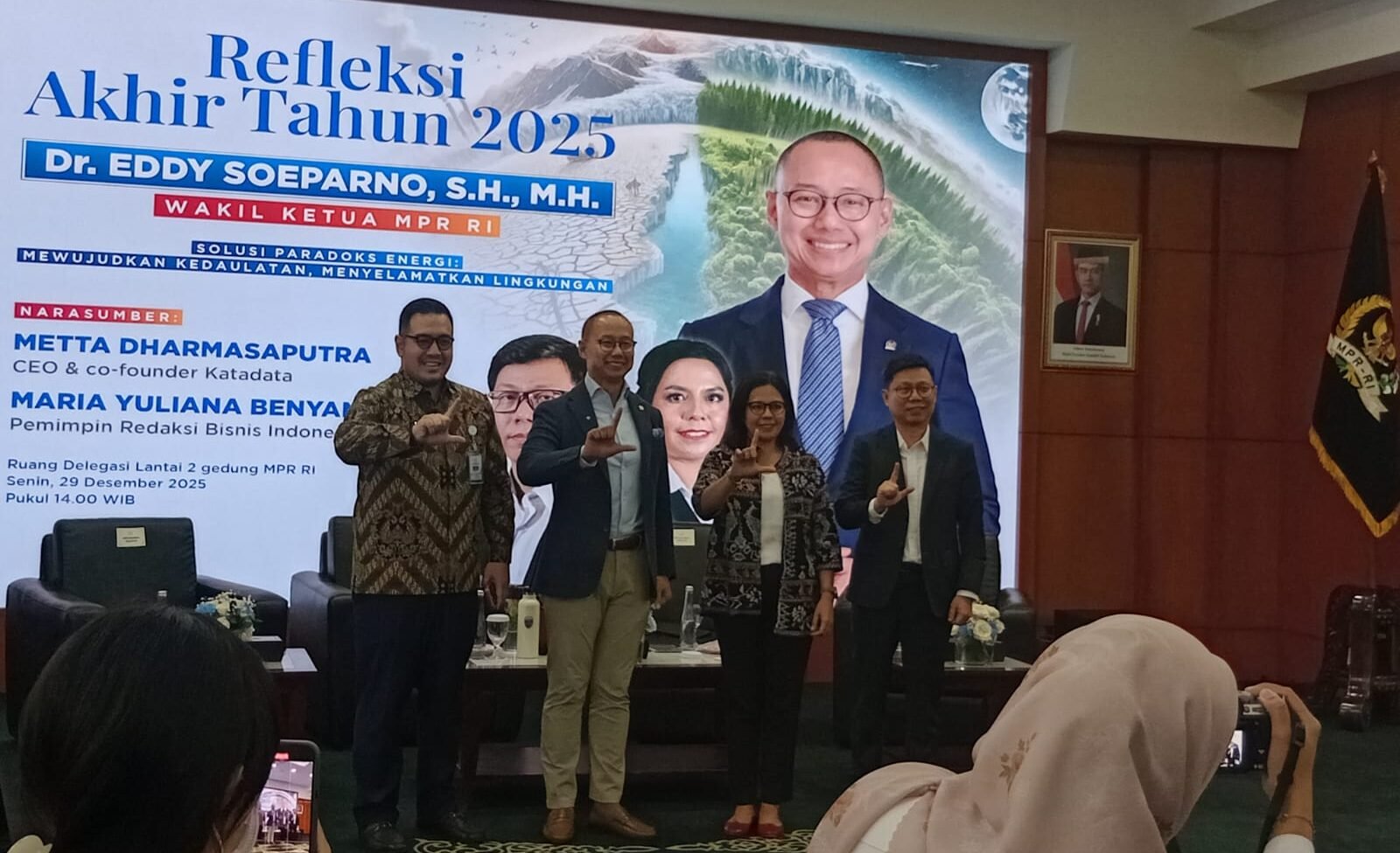 Eddy Soeparno: Indonesia Masuk Tahap Krisis Iklim, Transisi Energi Jadi Harga Mati