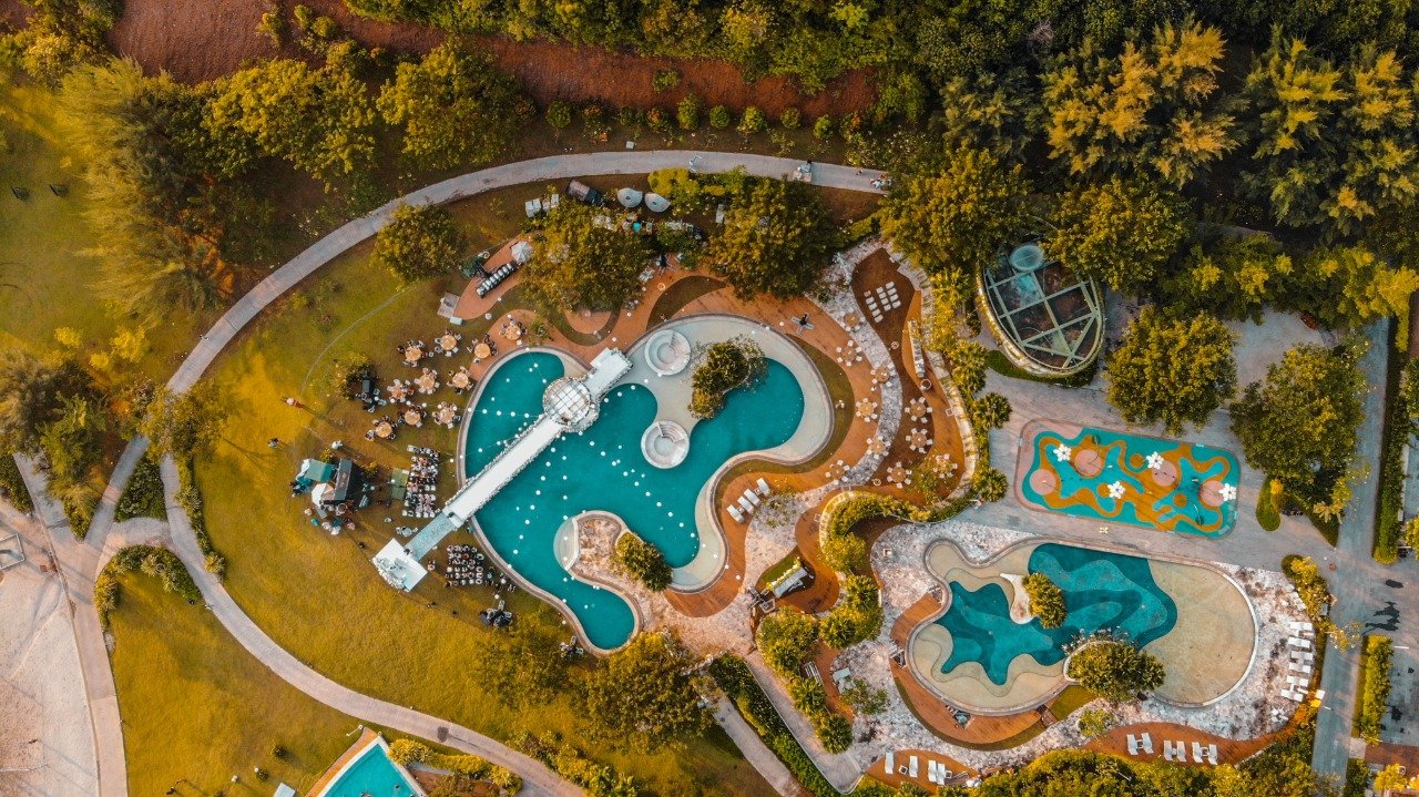 HARRIS Barelang Batam Hadirkan Perayaan Natal, Tahun Baru, dan Paket Staycation Spesial Sepanjang Desember 2025