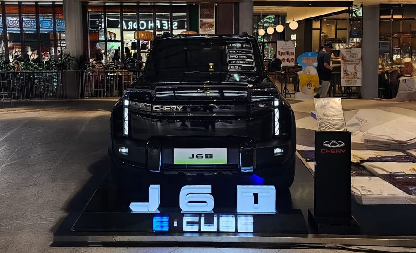 Hadir di Summarecon Mall Bandung, TIGGO 8 CSH Comfort dan J6T Menemani Resolusi dan Momen Kebersamaan Keluarga di Akhir Tahun