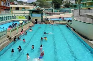 Kolam Renang Graha Melati Bandung, Wisata Air Keluarga di Cikadut