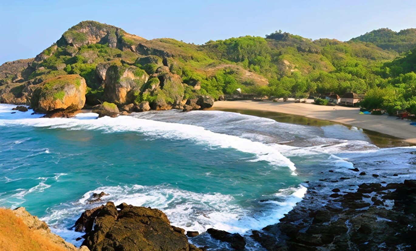 Pantai Siung Gunung Kidul, Surganya Tebing Karang dan Panorama Laut dari Ketinggian