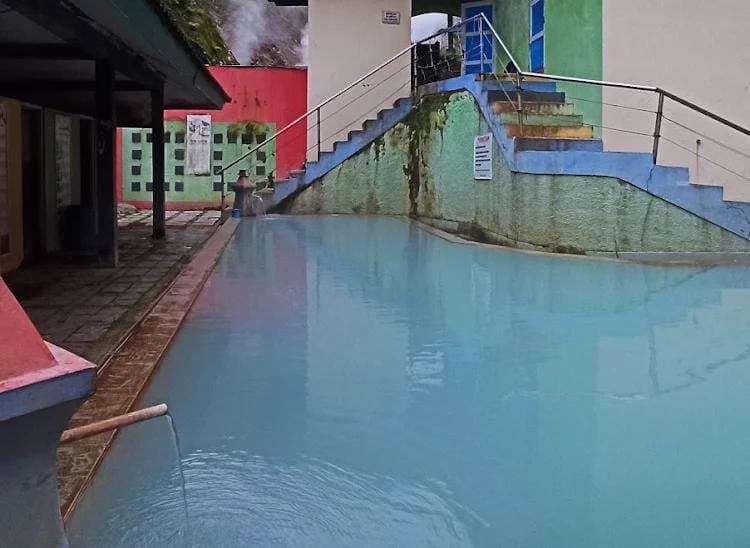 Relaksasi Alami di Pemandian Air Panas Gedong Songo, Wisata Hangat di Kaki Gunung Ungaran