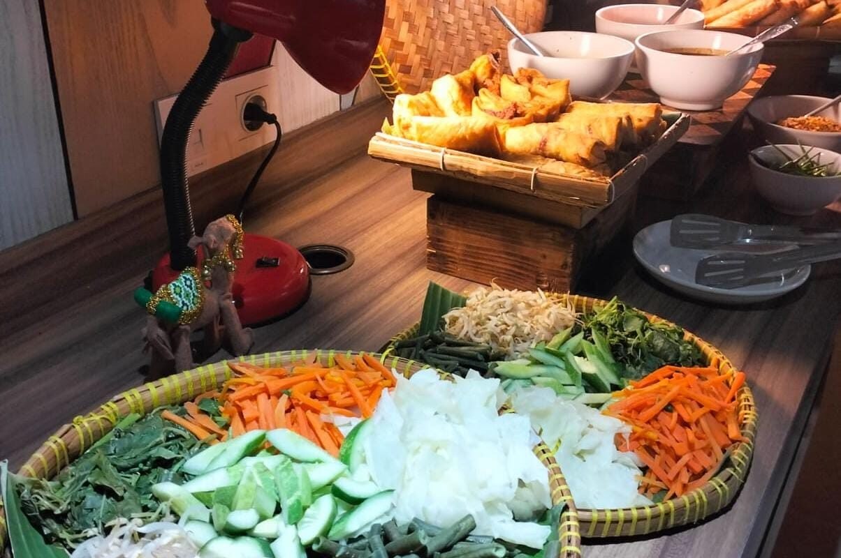 Hangatnya Ramadan dengan Cita Rasa Nusantara di POP! Hotel Pasar Baru