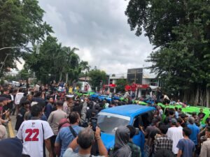 Demo Sopir Angkot di Balai Kota Bogor, Tolak Penghapusan Kendaraan Tua