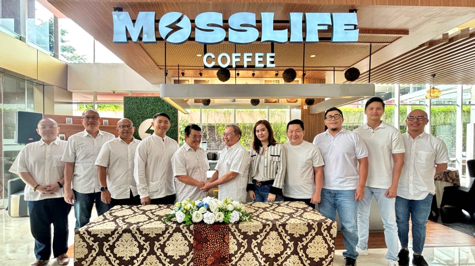 Mosslife Coffee Resmi Hadir di District East, Karawang Punya Ruang Nongkrong Baru