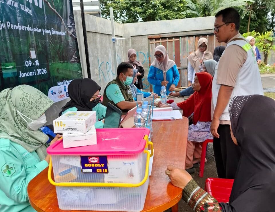 Pengabdian Masyarakat Mahasiswa: Belajar dan Bertumbuh Bersama Warga Kampung Jagapati