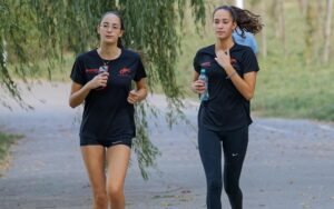 Olahraga Teratur Bisa Bantu Turunkan Kolesterol, Ini Jenis yang Paling Efektif