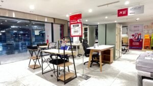 Kini Tak Perlu Jauh-Jauh, Warga Bali Punya Toko Furnitur Hemat Baru di Living World Denpasar