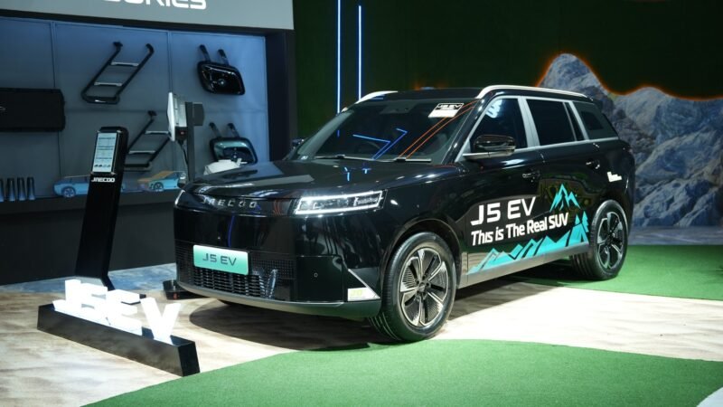 JAECOO J5 EV Jadi SUV Listrik Terlaris di Indonesia, Tembus 1.942 Unit pada Januari 2026