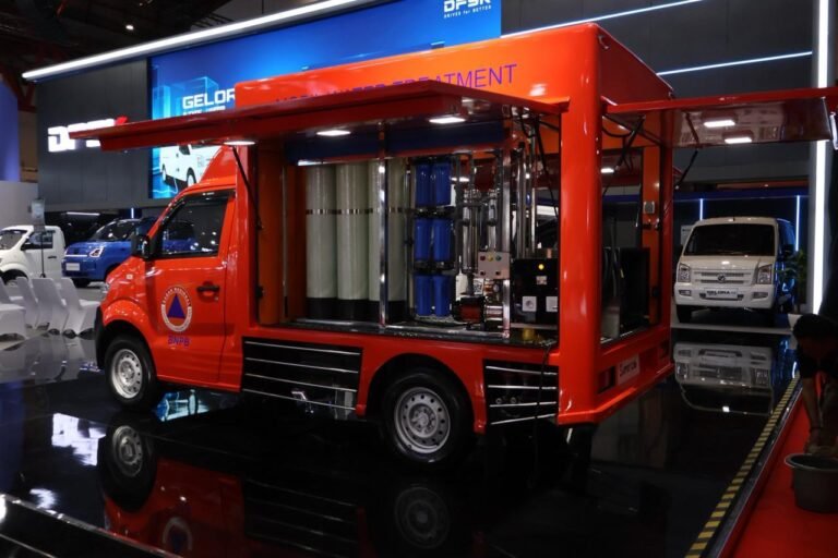 DFSK Super Cab Dukung Operasional Water Treatment Badan Nasional Penanggulangan Bencana untuk Respons Bencana