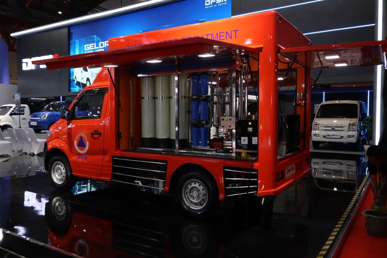 DFSK Super Cab Dukung Operasional Water Treatment Badan Nasional Penanggulangan Bencana untuk Respons Bencana