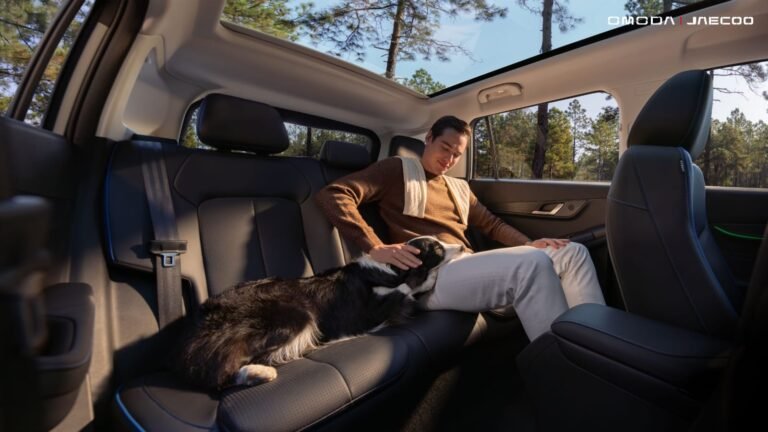 JAECOO J5 EV Hadirkan SUV Listrik Pet-Friendly dengan Kabin Anti-Gores