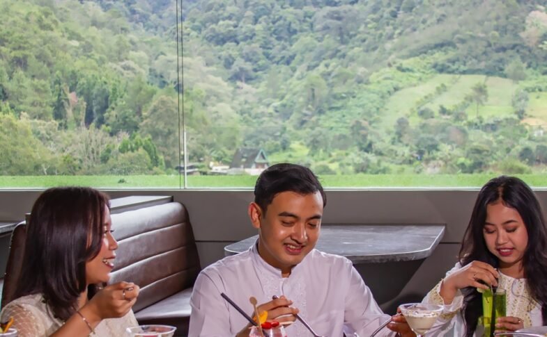 Sajian Berbuka Puasa Ala Timur Tengah, “Ramadan in Harmony” Hadir di Grand Aston Puncak Hotel & Resort