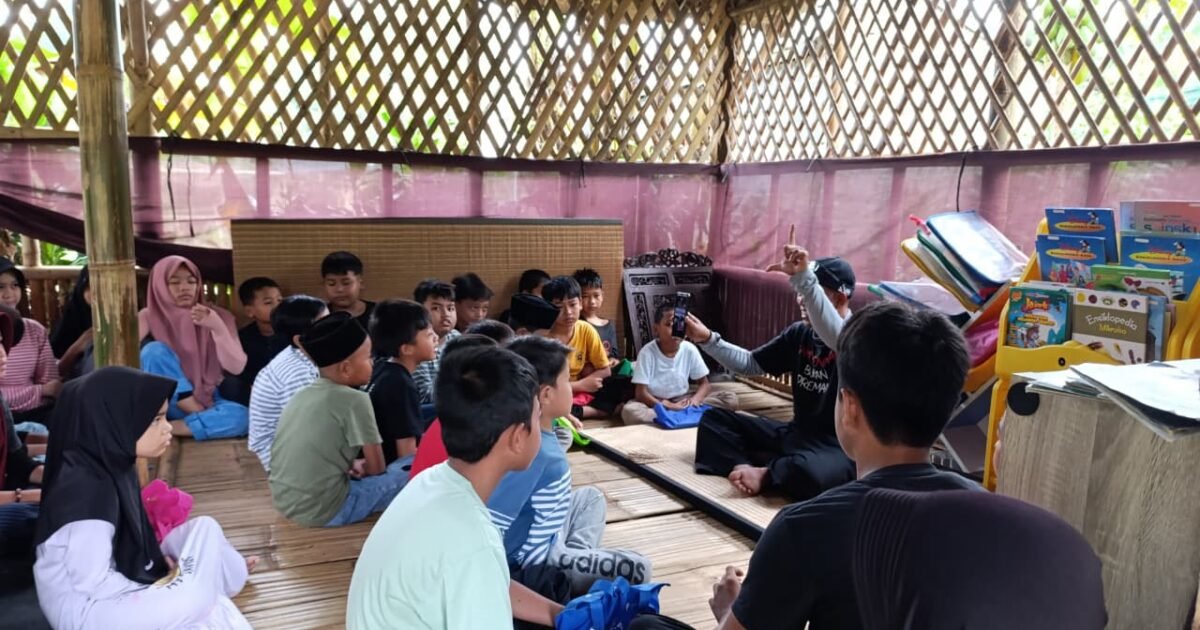 Puluhan Anak Kampung Pasirangin Ikuti Pembukaan Ramadhan Ceria ke-3 di Kompleks Edukasi Putra Bangsa