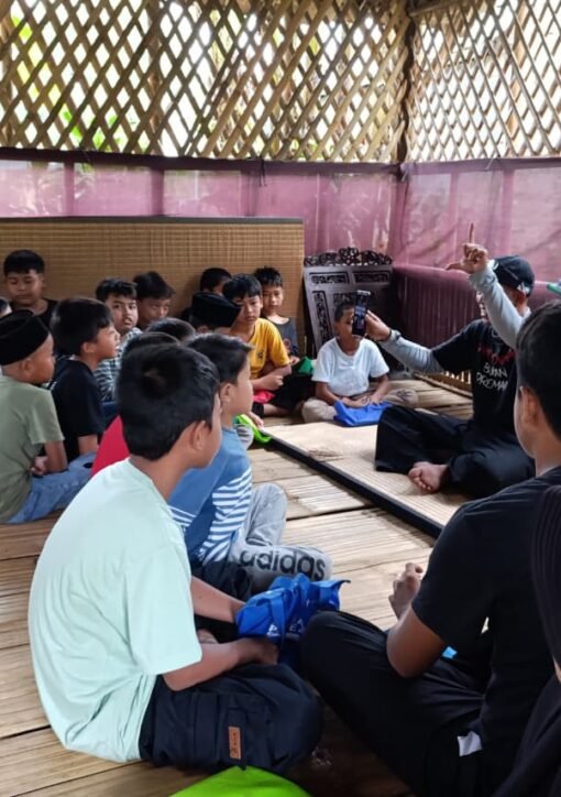 Puluhan Anak Kampung Pasirangin Ikuti Pembukaan Ramadhan Ceria ke-3 di Kompleks Edukasi Putra Bangsa