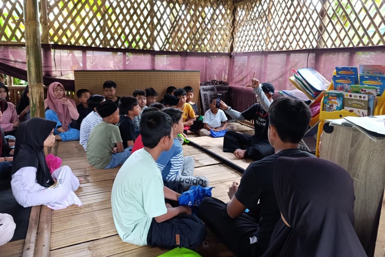 Puluhan Anak Kampung Pasirangin Ikuti Pembukaan Ramadhan Ceria ke-3 di Kompleks Edukasi Putra Bangsa