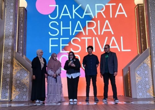 Jakarta Sharia Festival 2026 Resmi Dibuka, Panggung Modest Fashion hingga Literasi Spiritual