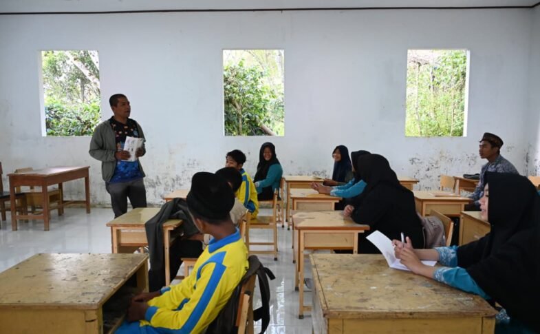 Kemendikdasmen: 1.741 Sekolah di Sumatra Teken PKS Revitalisasi Pascabencana, Anggaran Rp1,254 Triliun Disiapkan