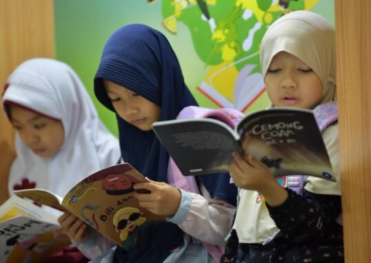 Permendikdasmen 8/2026 Resmi Berlaku, Dana BOSP Kini Lebih Transparan dan Berpihak ke Daerah Terpencil