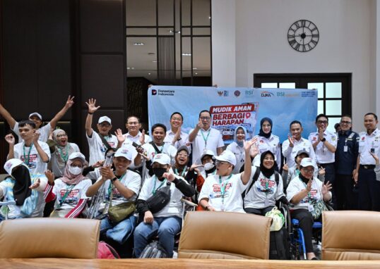 Program Mudik Inklusif Kemenhub 2026 Berangkatkan Ratusan Peserta ke Jawa