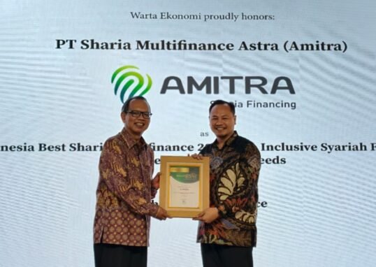 FIFGROUP Raih Dua Penghargaan dari Warta Ekonomi, Tegaskan Transformasi Keuangan dan Keunggulan Syariah