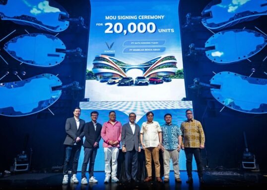 VinFast Gandeng Dua Perusahaan Transportasi Indonesia, Siapkan 20.000 Armada Listrik