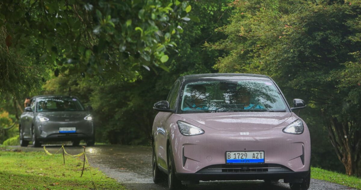 Geely Bagikan Tips Mudik 2026 dengan Kendaraan Elektrifikasi, Hadirkan Program Semarak Lebaran