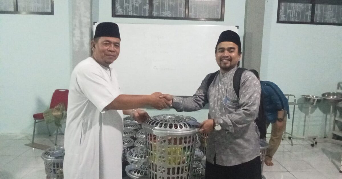 SMK Taruma Negara Bogor Gelar Bukber dan Bagikan THR untuk Guru dan Staf