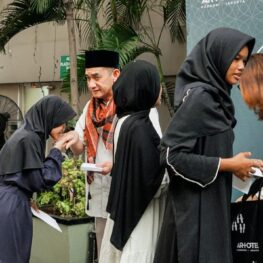 ARTOTEL Harmoni Jakarta Rayakan Ramadan Lewat “A Month of Kindness and Giving”
