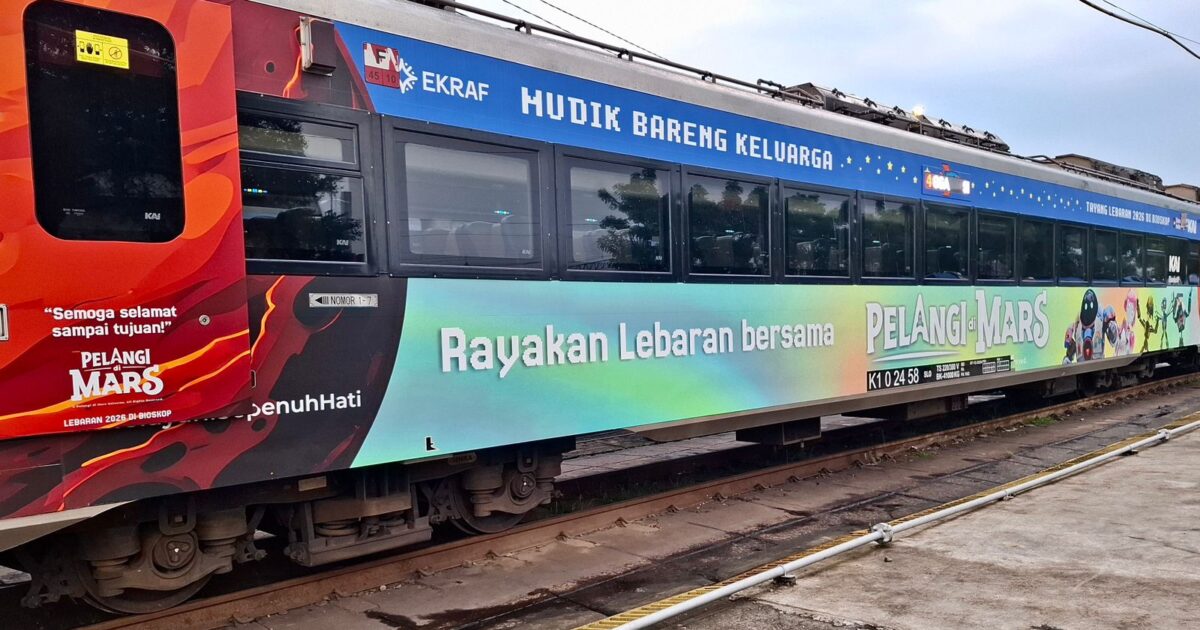 Kemenparekraf dan KAI Hadirkan Livery “Pelangi di Mars”, Mudik Jadi Lebih Seru