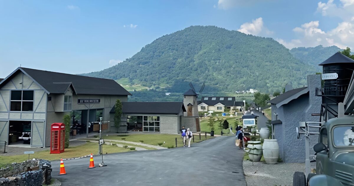 Hidden Gem di Bogor! Rustic Market Explore The Museum Cocok Buat Healing