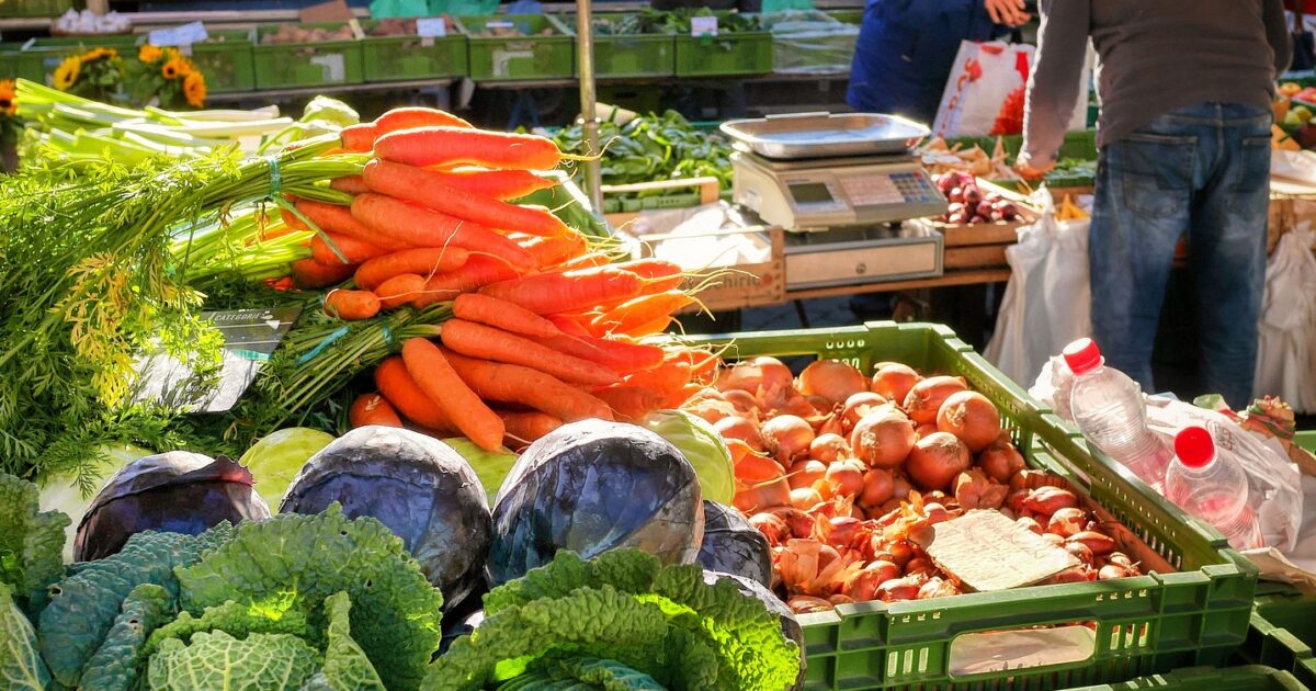 Ekonom Ungkap Penyebab Harga Pangan Naik: Bukan Langka, Tapi Distribusi Terganggu