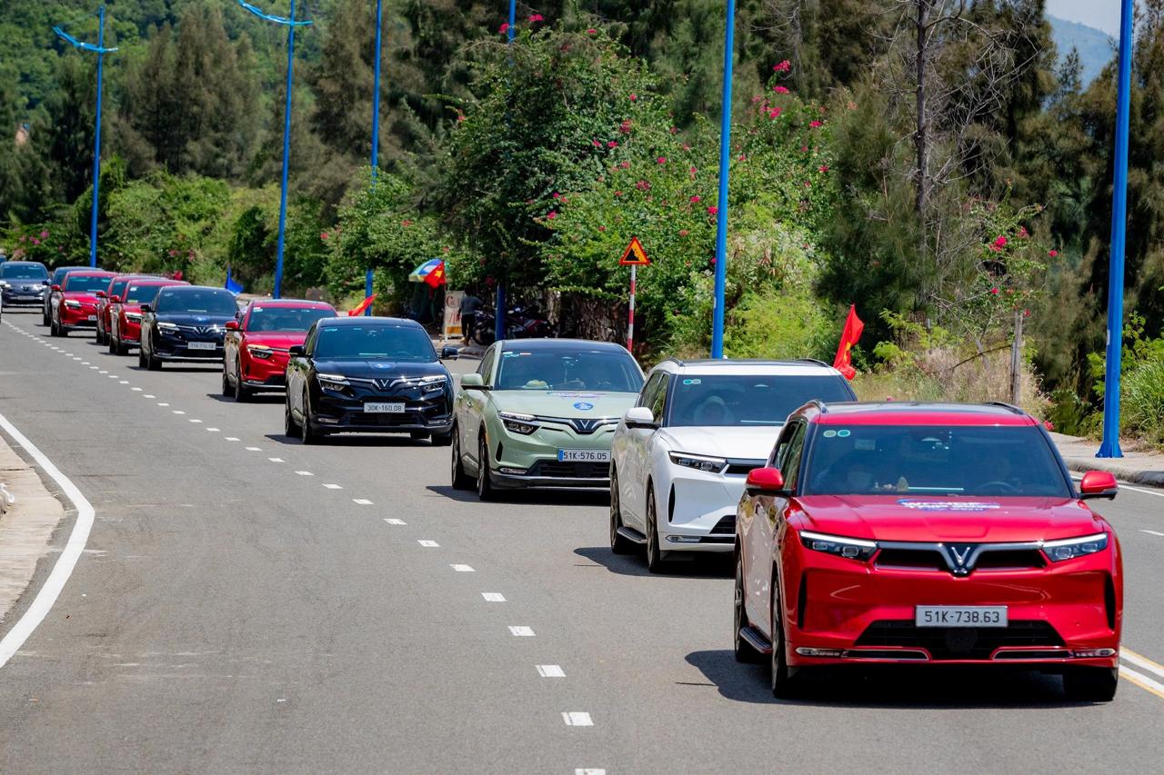 Dukung Kendaraan Listrik, Vingroup Lanjutkan Program Diskon VinFast