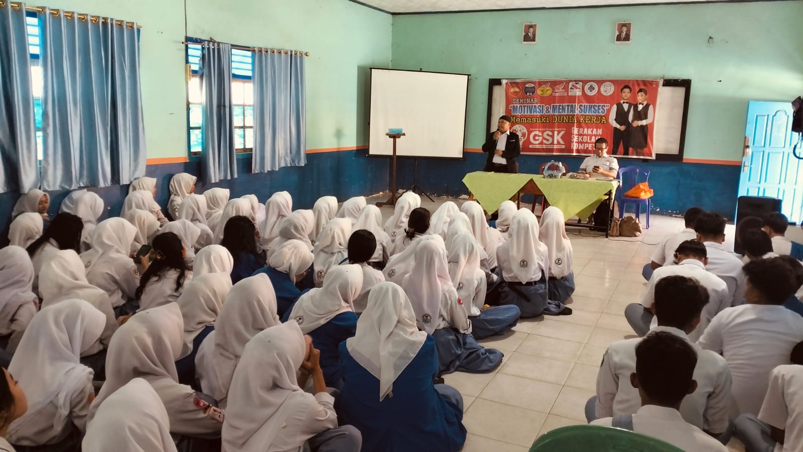 Aero Astra Akademia Tanamkan Mindset Sukses Dunia Kerja di SMKN 1 Banjar Margo