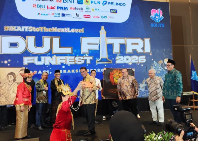 Hadiri Idul Fitri Fest 2026 IKA ITS, Mentan Ajak Kolaborasi Nasional, Menteri Haji Bawa Kabar Baik!
